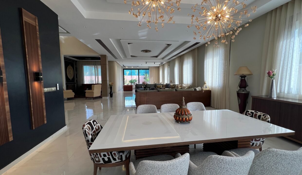 WhatsApp Image 2025-10-01 at 17.46.44