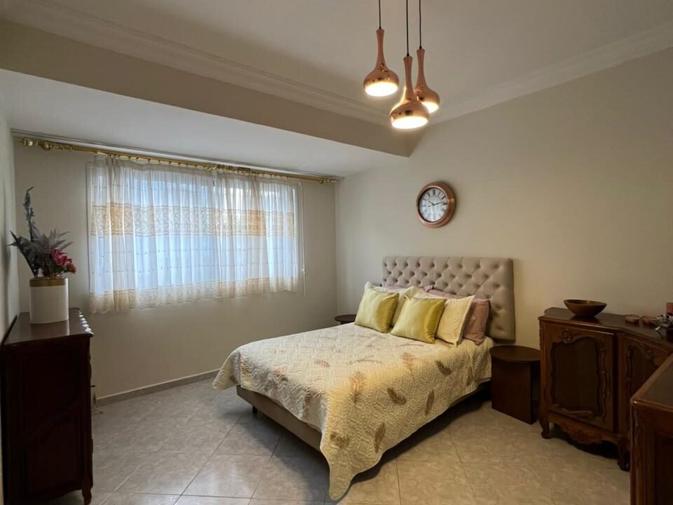 WhatsApp Image 2025-11-12 at 14.41.47 (1)