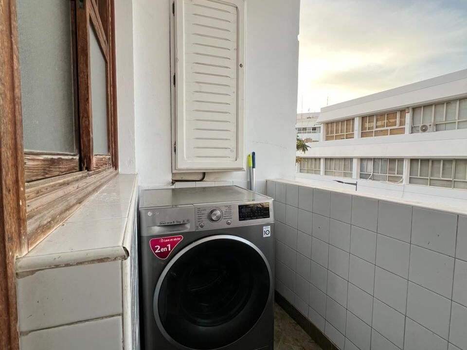 WhatsApp Image 2025-11-12 at 14.41.50 (2)