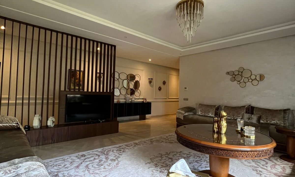 WhatsApp Image 2025-11-12 at 17.18.41