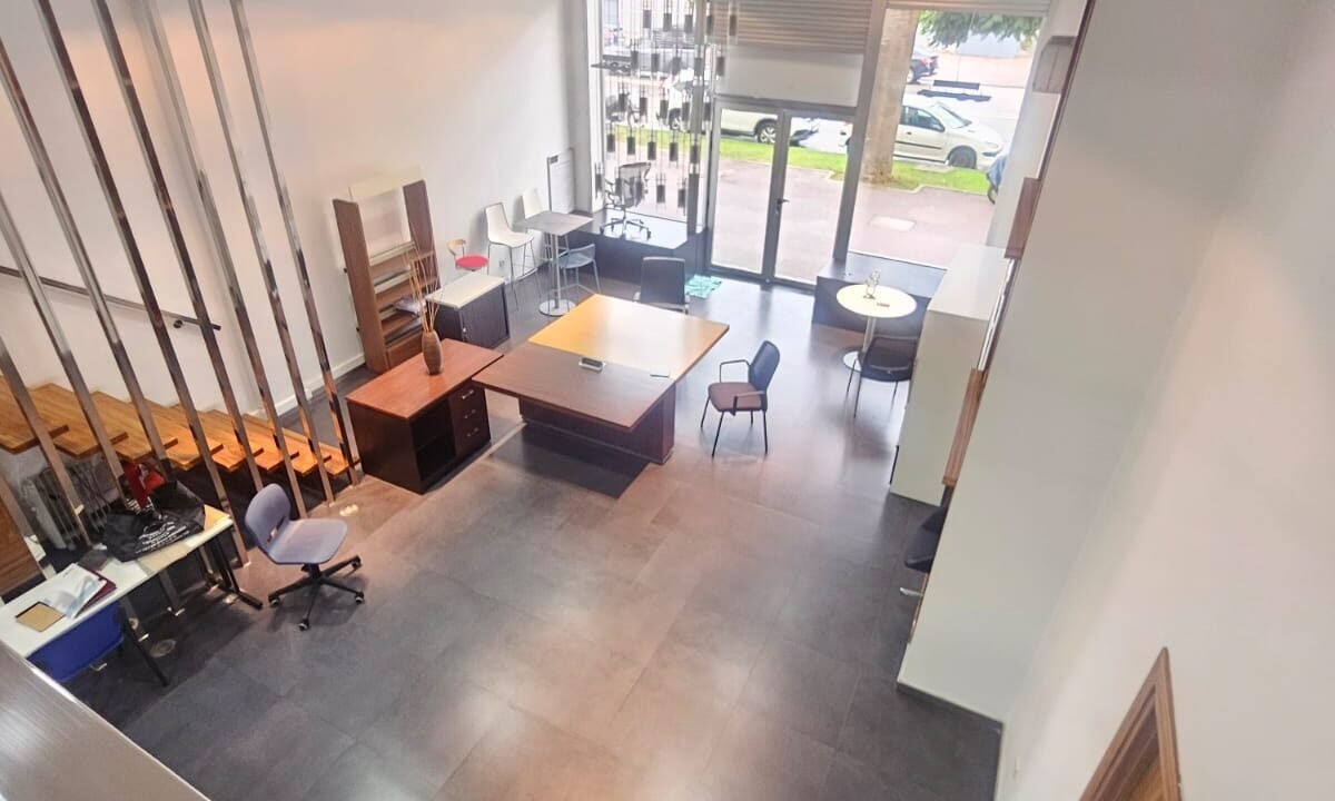 WhatsApp Image 2025-11-13 at 12.42.38