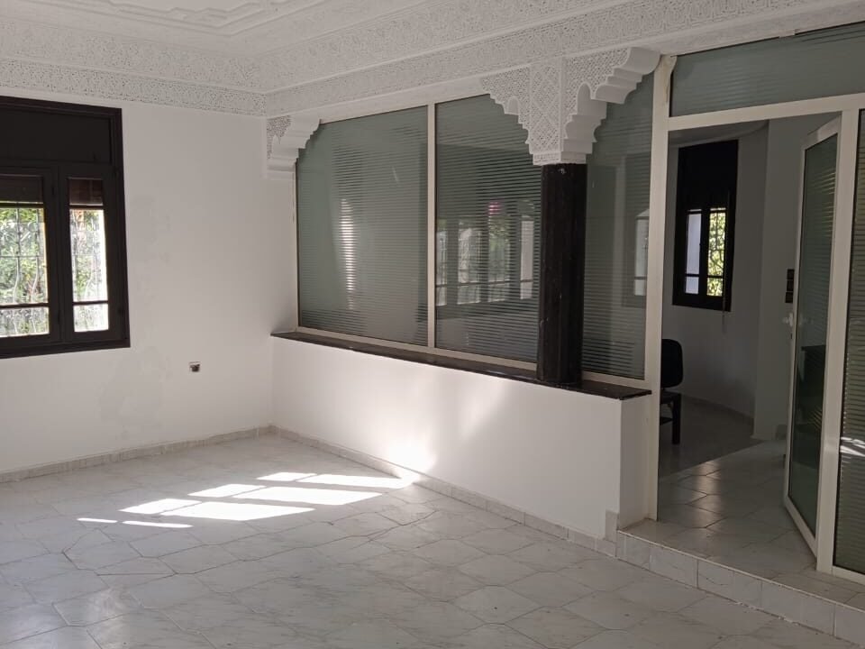 WhatsApp Image 2025-11-18 at 18.03.27 (3)