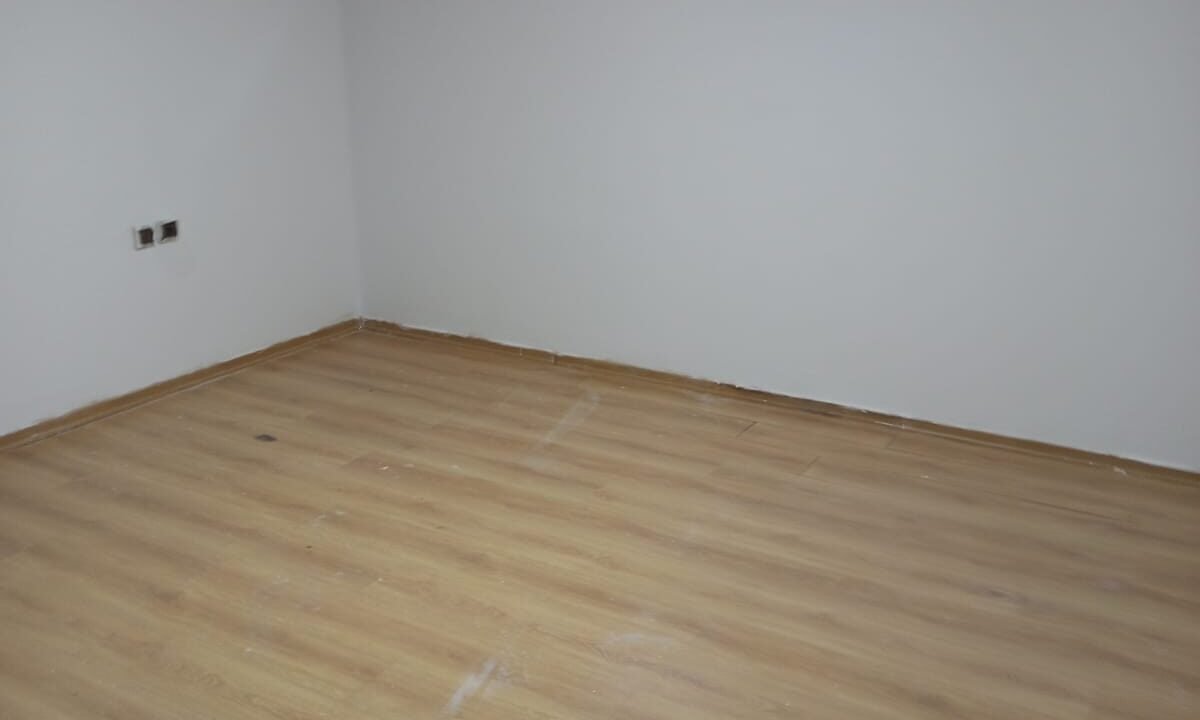 WhatsApp Image 2025-11-18 at 18.03.33 (2)