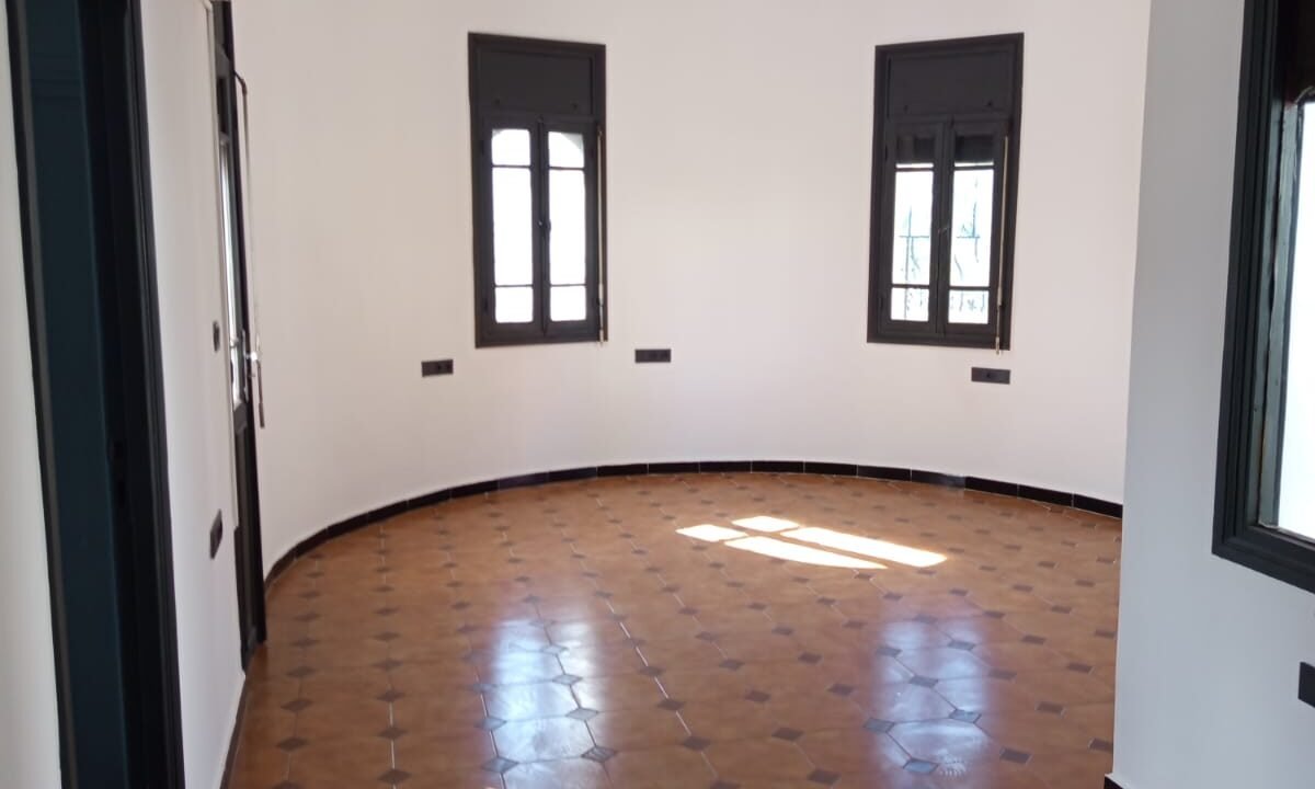 WhatsApp Image 2025-11-18 at 18.03.37 (3)