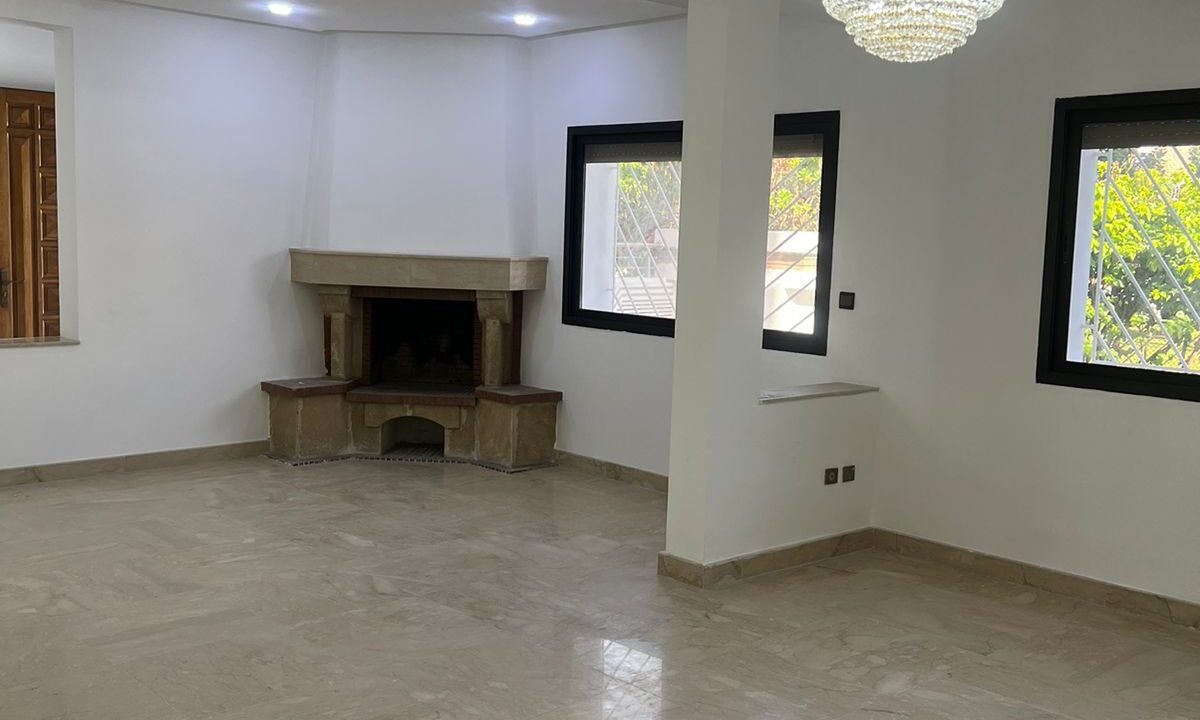 WhatsApp Image 2025-11-24 at 13.30.21