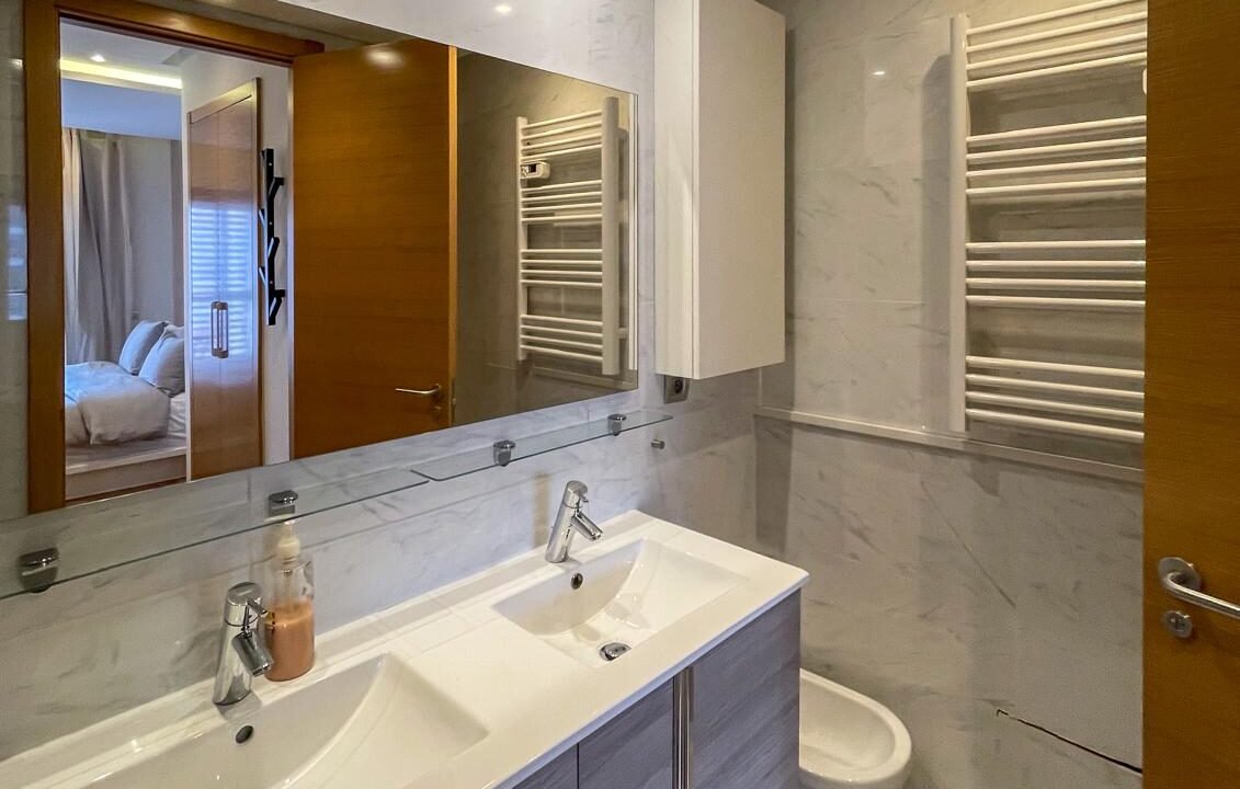 WhatsApp Image 2025-11-25 at 10.09.31 (2)