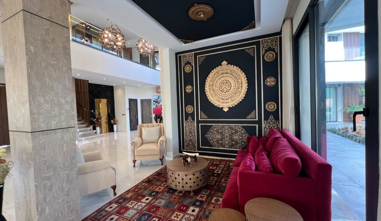 WhatsApp Image 2025-11-25 at 11.42.44 (1)