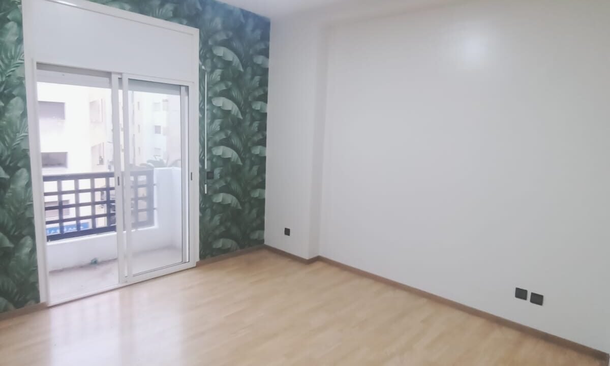 WhatsApp Image 2025-11-25 at 17.34.17 (2)