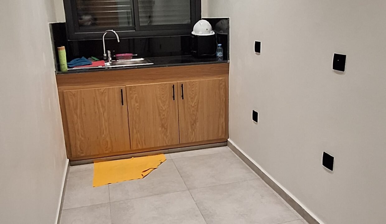 WhatsApp Image 2025-11-27 at 09.15.20 (3)