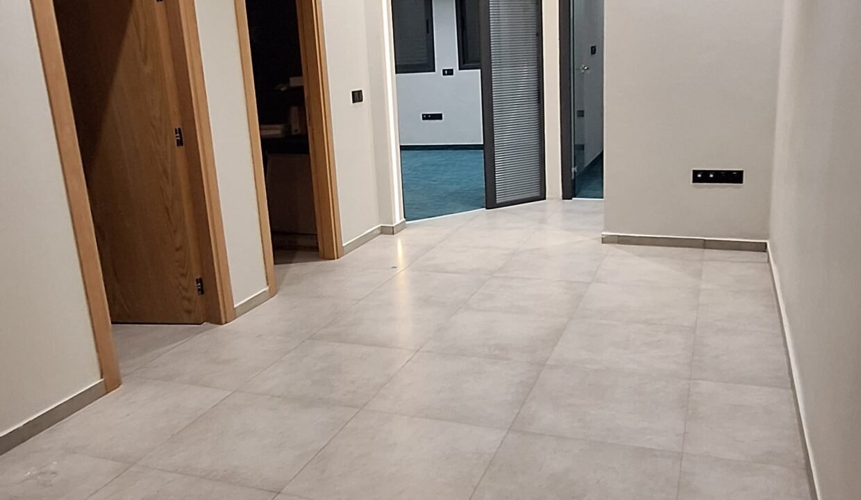 WhatsApp Image 2025-11-27 at 09.15.20 (5)