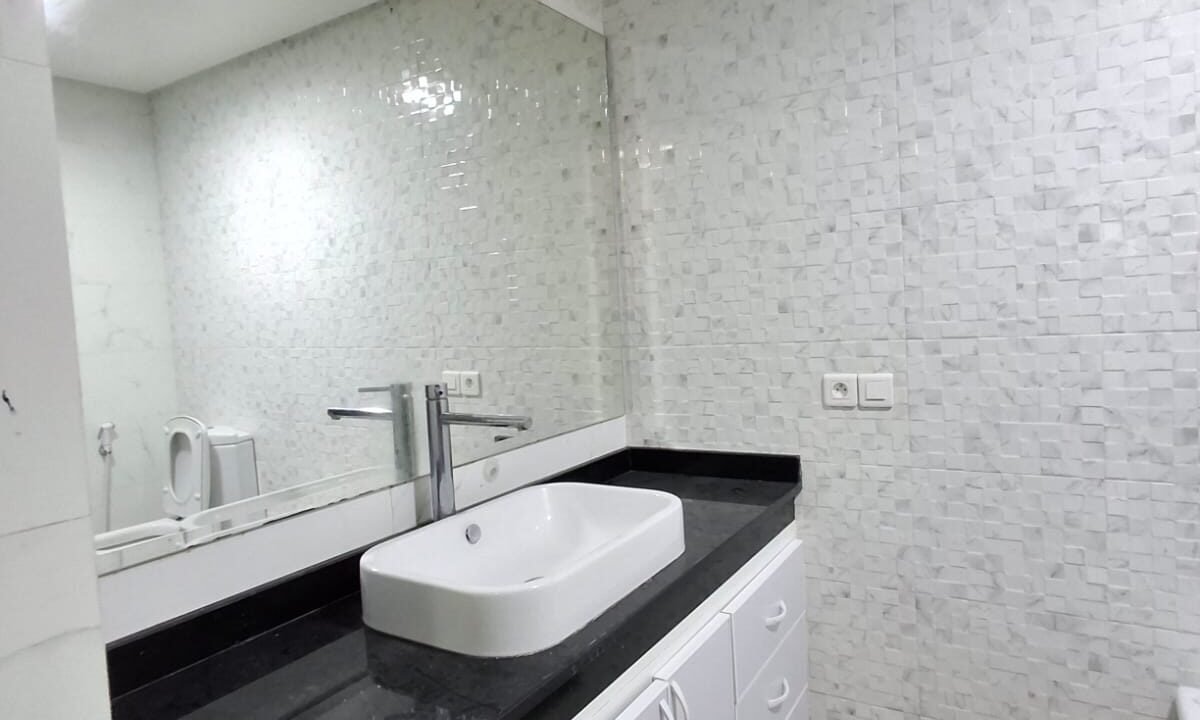 WhatsApp Image 2025-11-28 at 17.57.30 (4)