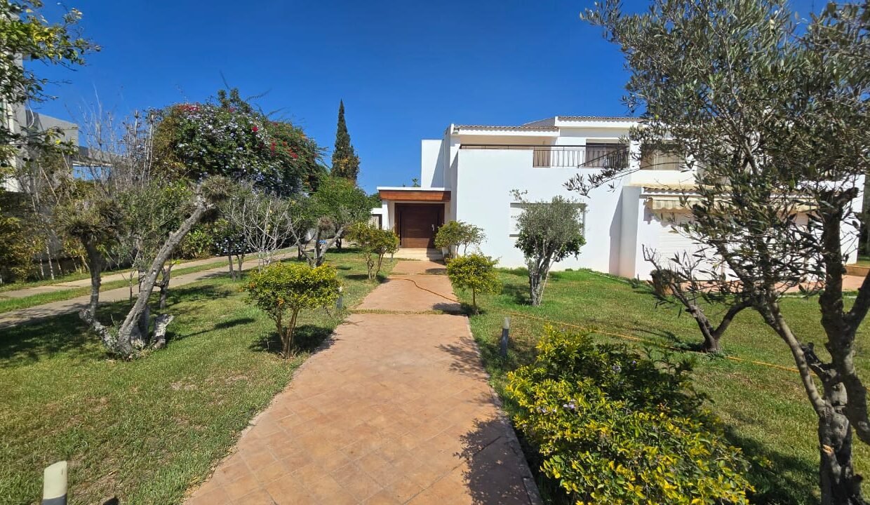 WhatsApp Image 2025-10-10 at 12.11.53(1)