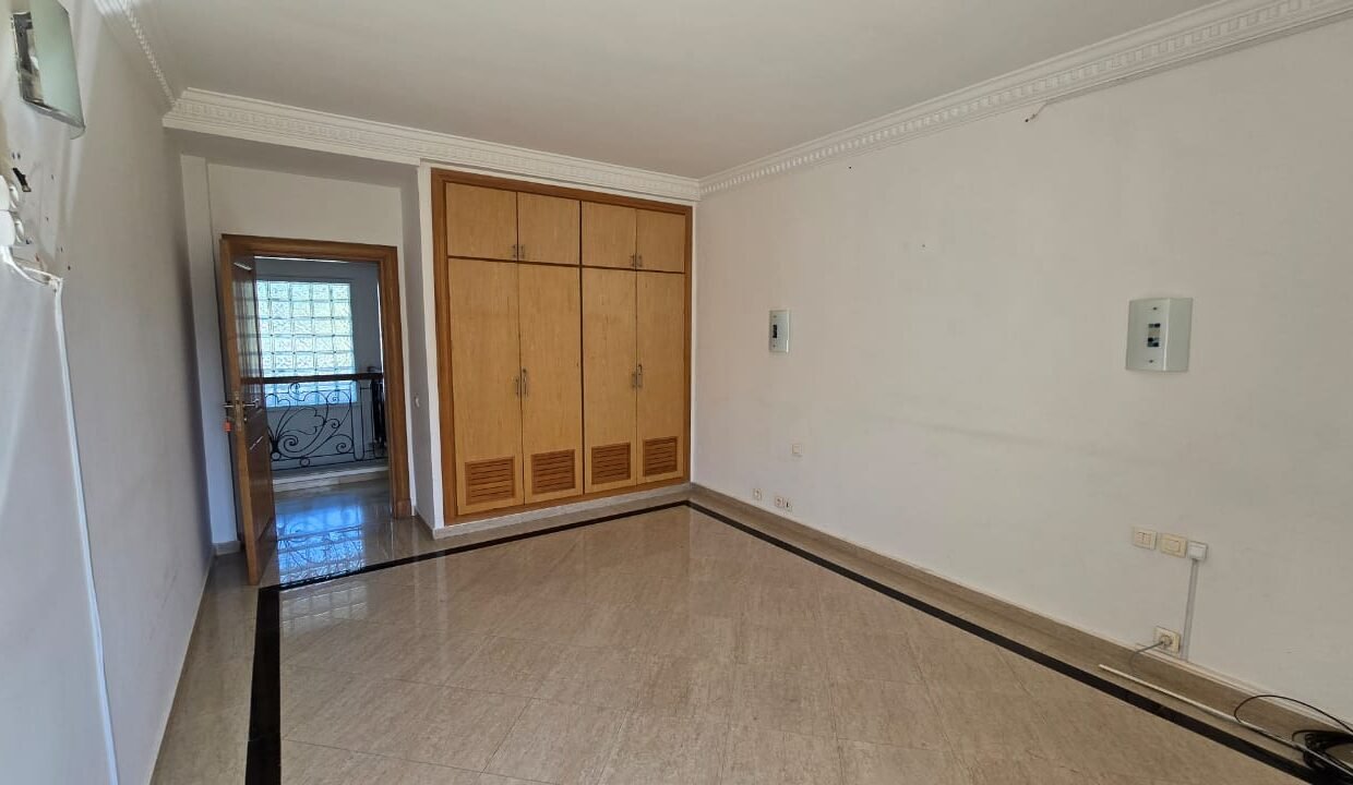 WhatsApp Image 2025-10-10 at 12.11.54(2)