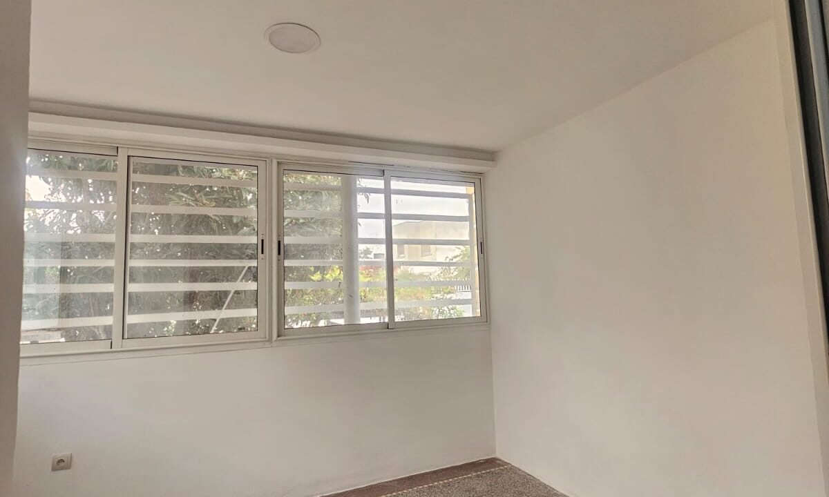 WhatsApp Image 2025-12-03 at 10.31.28 (1)