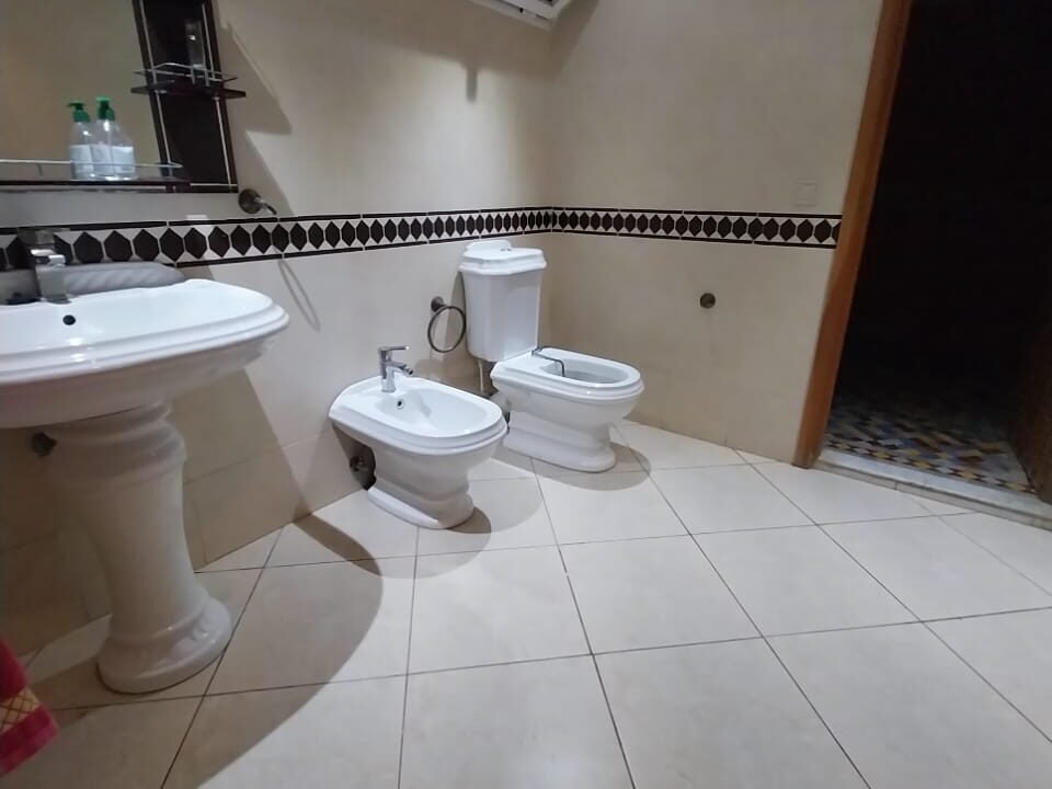 WhatsApp Image 2025-12-04 at 14.36.52 (1)