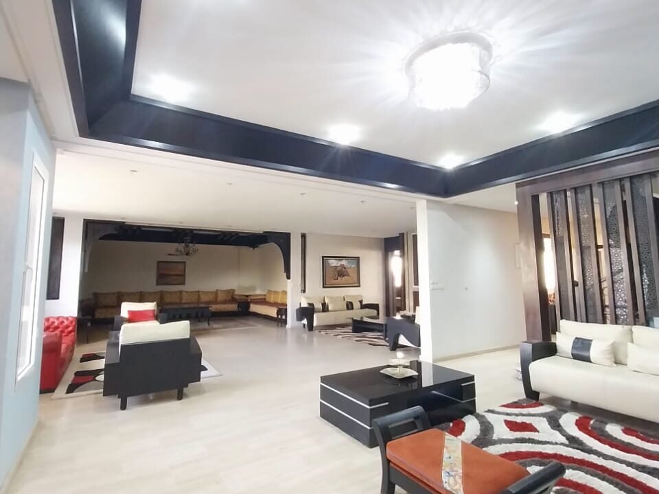 WhatsApp Image 2025-12-04 at 14.37.00 (2)