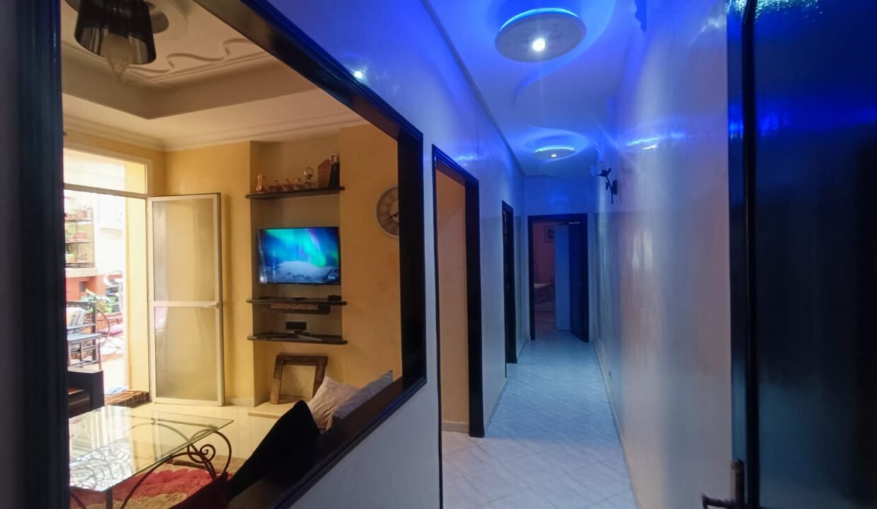 WhatsApp Image 2025-12-08 at 22.11.00