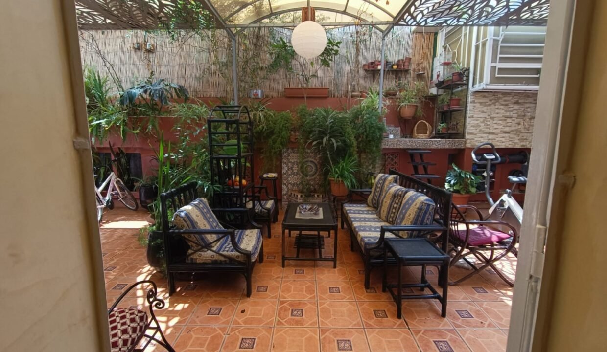 WhatsApp Image 2025-12-08 at 22.11.01 (1)