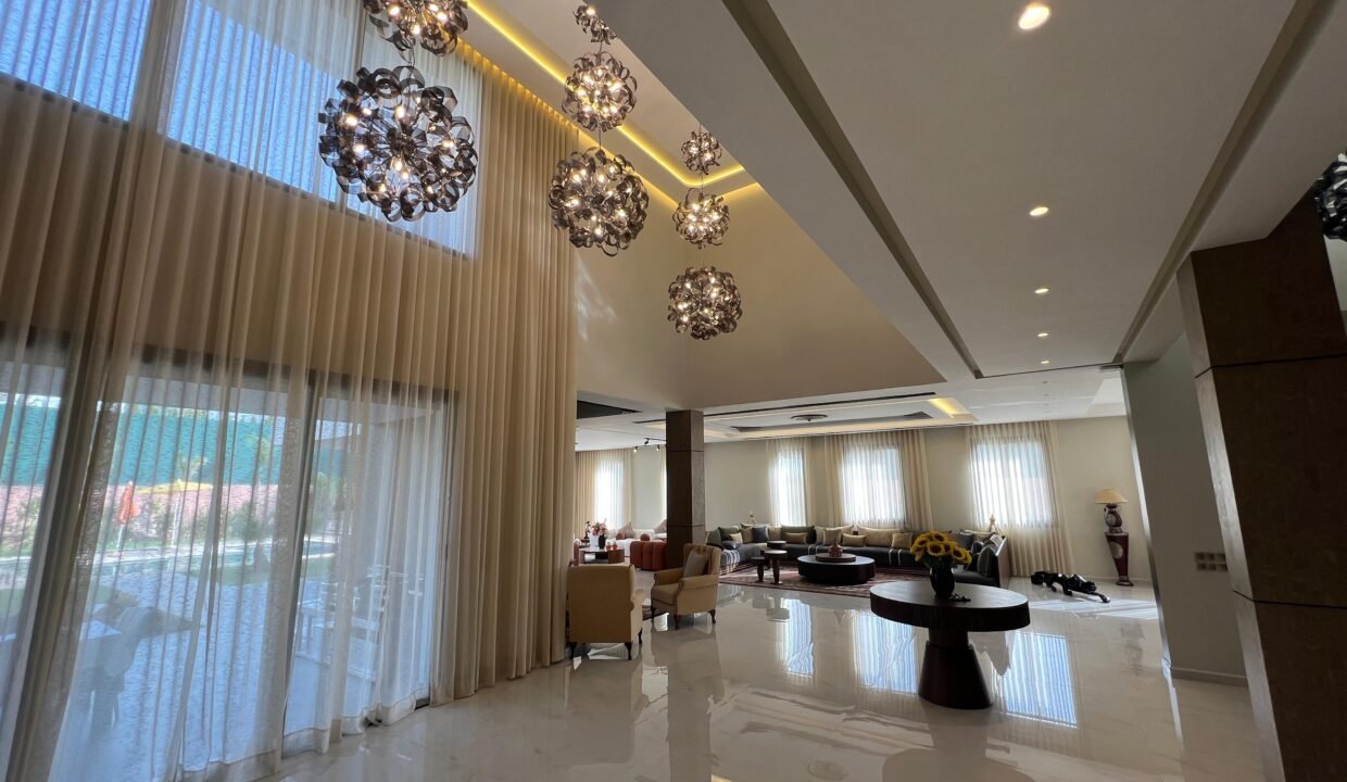 WhatsApp Image 2025-10-01 at 17.46.55