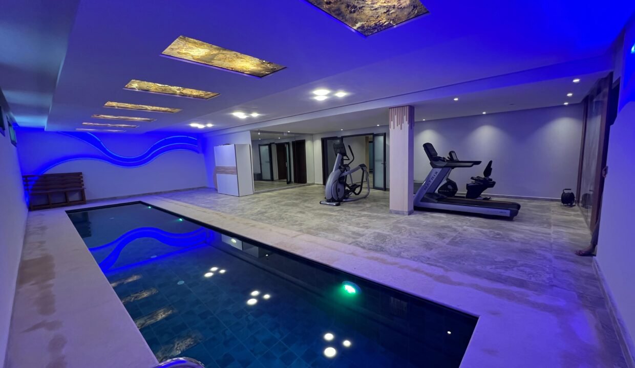 WhatsApp Image 2025-10-01 at 17.47.17