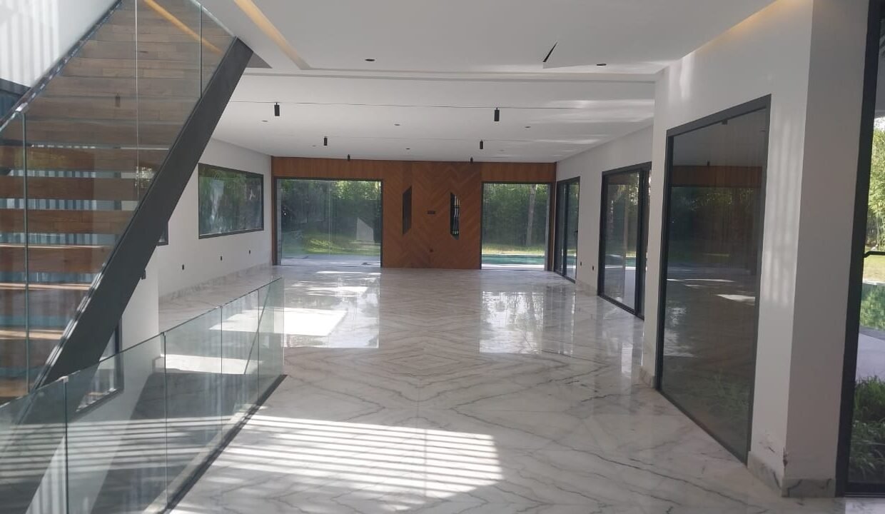 WhatsApp Image 2026-02-11 at 18.15.09 (7)