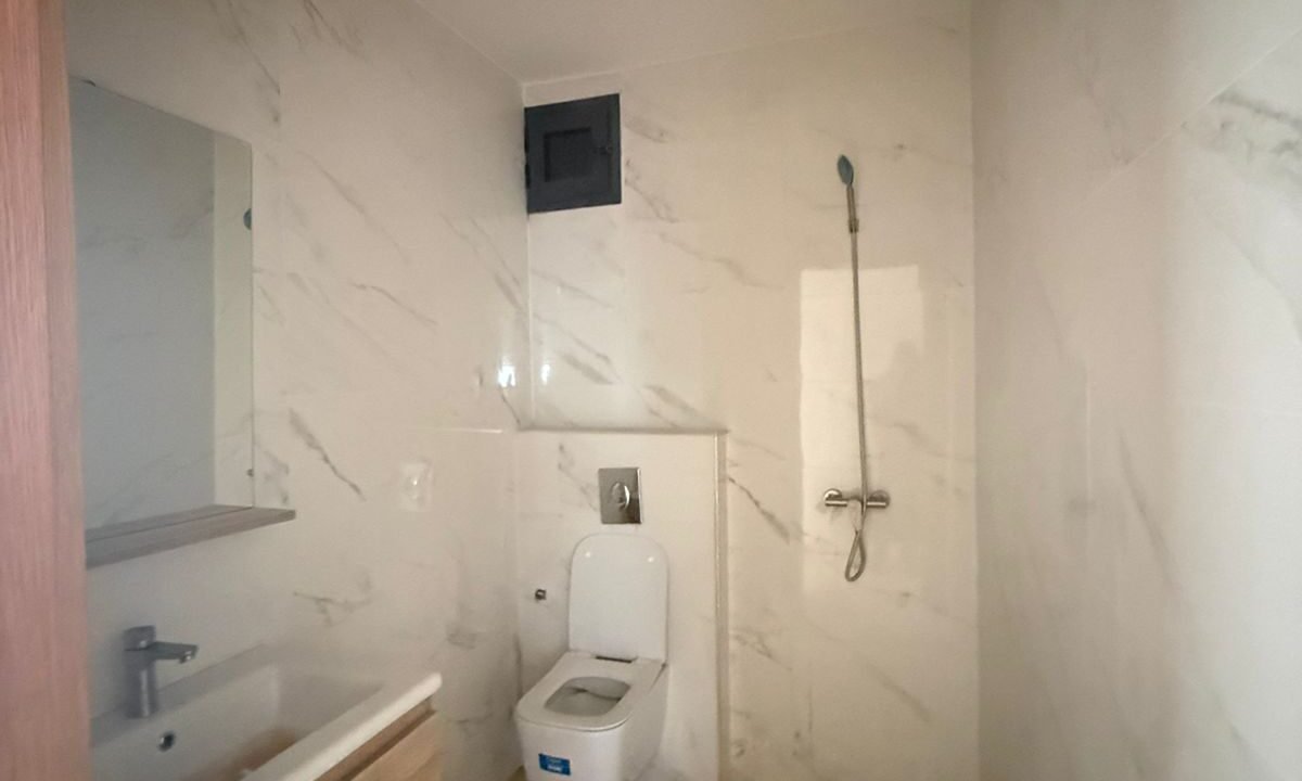 6a5f25a7-39c8-4f44-9d9e-b5df68741c83